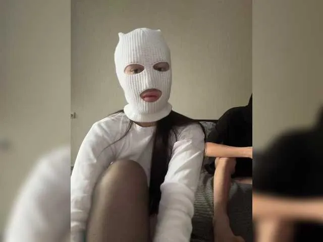 KateGale – webcam model profile photo Image 18