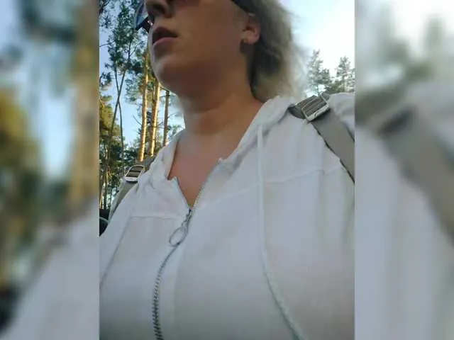 ElizaJaramillo – webcam model profile photo Image 12