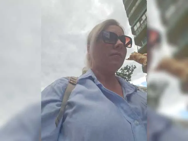 ElizaJaramillo – webcam model profile photo Image 8