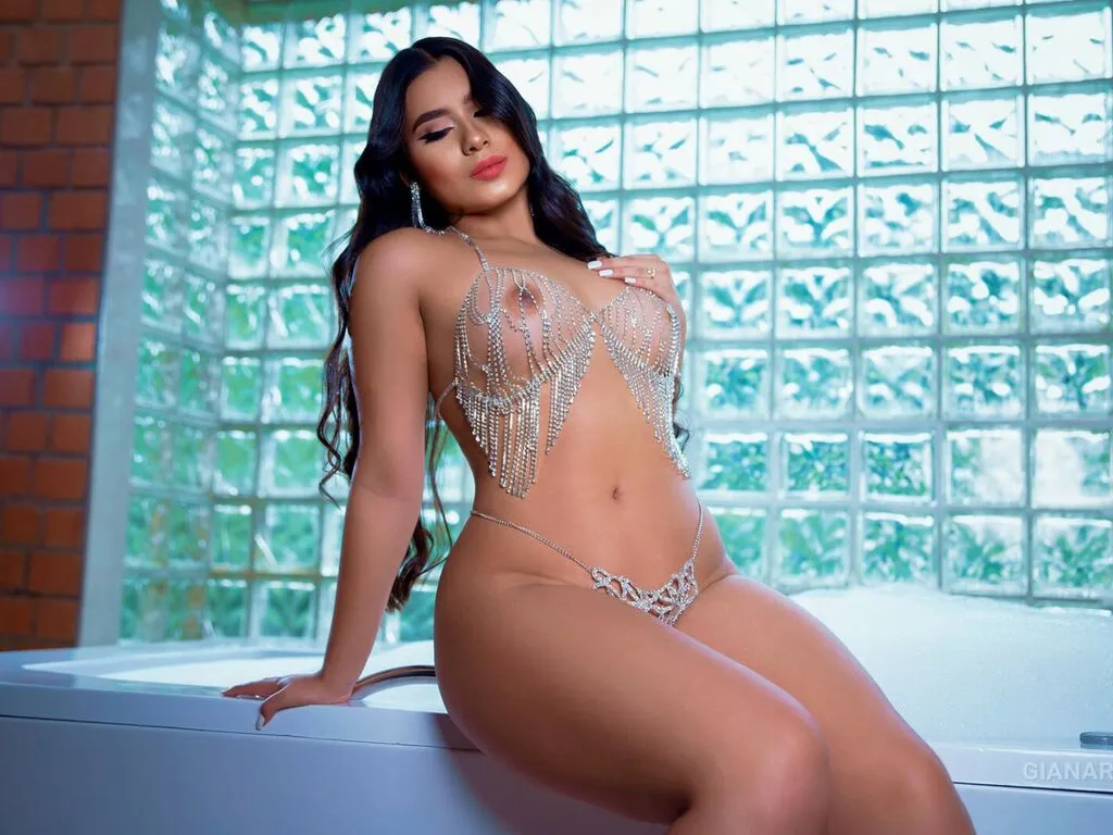 GianaRosy – webcam model profile photo