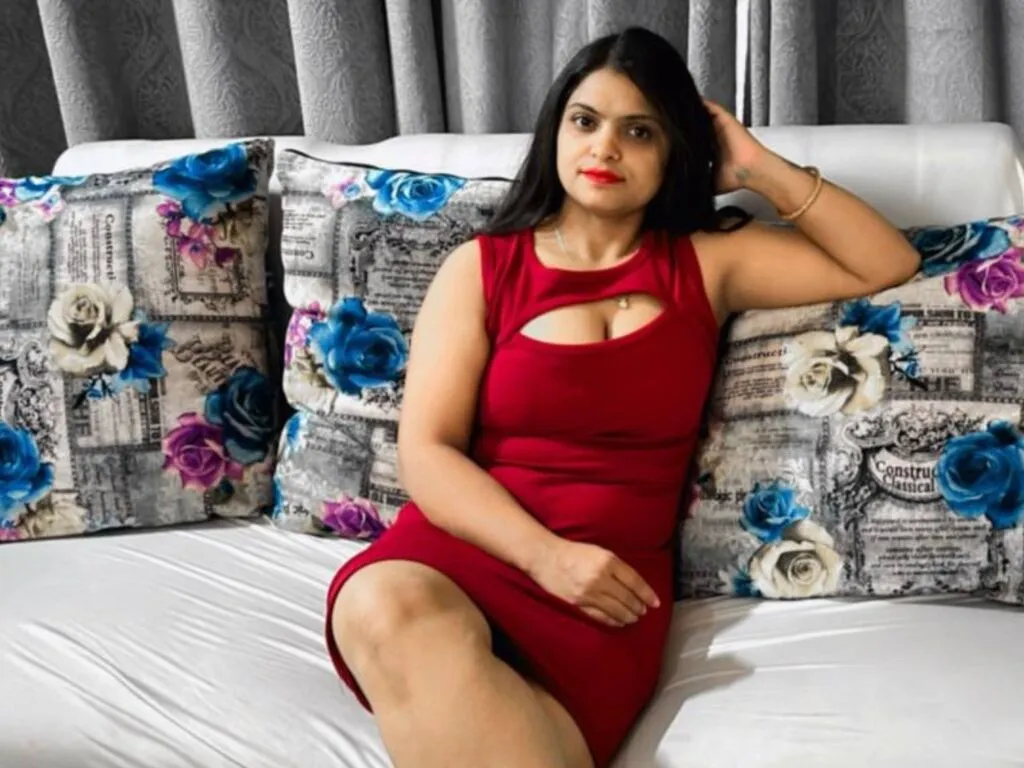 KiaMiles – webcam model profile photo