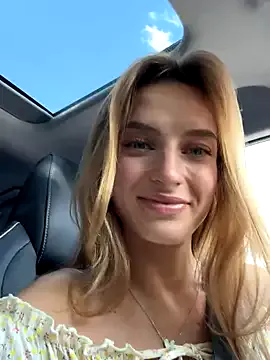 Riria-riri – webcam model profile photo Image 11