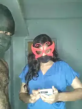 HaleyLyon – webcam model profile photo Image 8