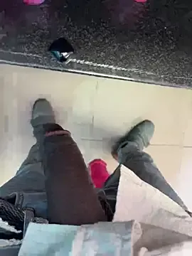 AyshaConnor – webcam model profile photo Image 4