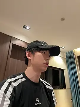 EsmeBrowm – webcam model profile photo Image 10