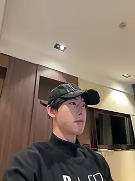 EsmeBrowm – webcam model profile photo Image 11