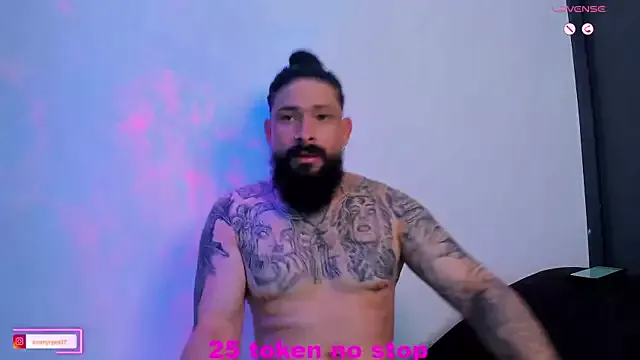 MurkaLux – webcam model profile photo Image 16