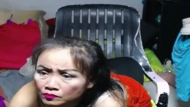 Dolce – webcam model profile photo Image 19