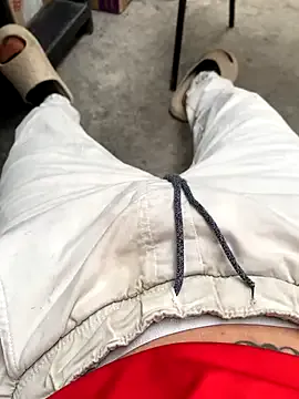 ErzabelLew – webcam model profile photo Image 11