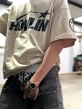 ErzabelLew – webcam model profile photo Image 12