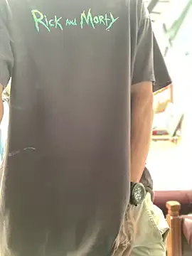 ErzabelLew – webcam model profile photo Image 2