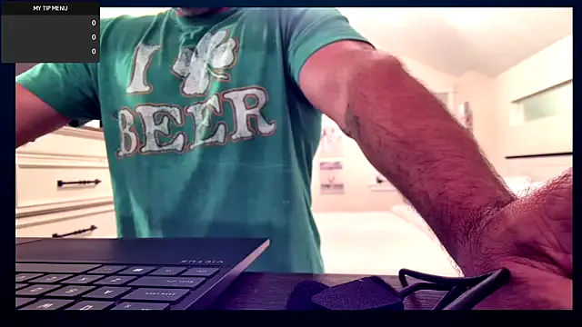 mj-story – webcam model profile photo Image 2