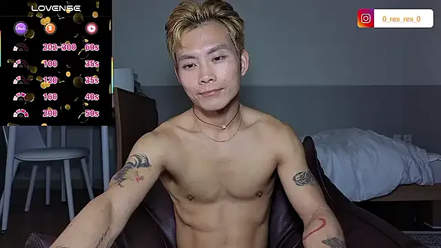 AishaHart – webcam model profile photo Image 14