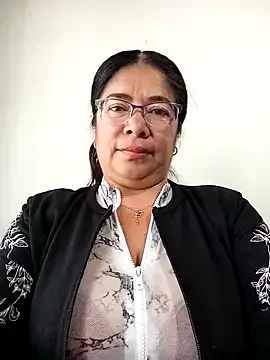 YuliyaLasker – webcam model profile photo Image 13