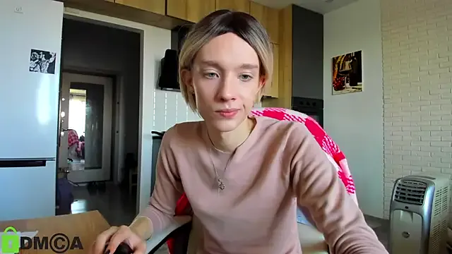 MollyBoston – webcam model profile photo Image 13