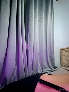 MarylinGlory – webcam model profile photo Image 4