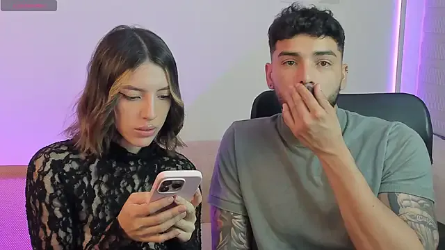 Liana – webcam model profile photo Image 13