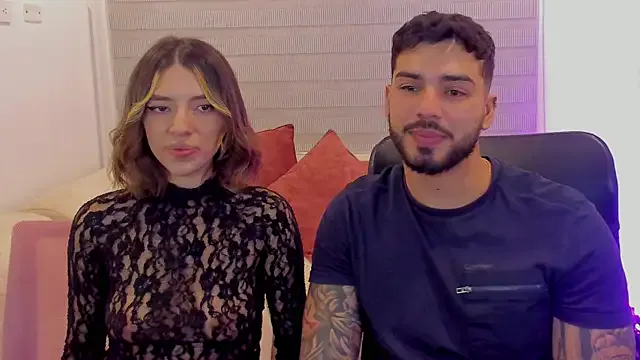 Liana – webcam model profile photo Image 7