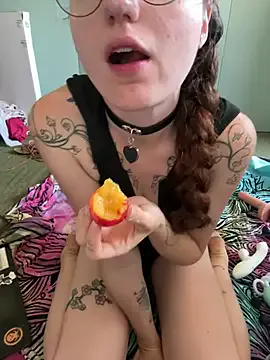 Anita – webcam model profile photo Image 12