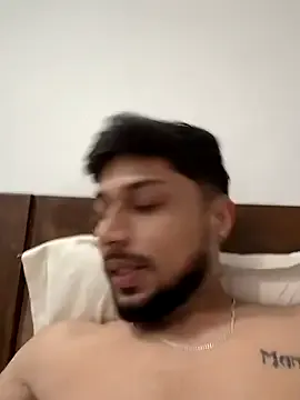 OliviaLifton – webcam model profile photo Image 12