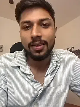 OliviaLifton – webcam model profile photo Image 3