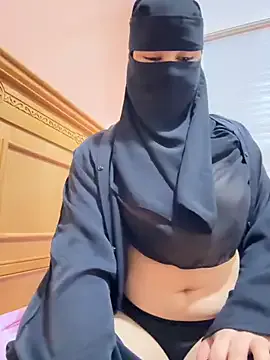 somniya – webcam model profile photo Image 7