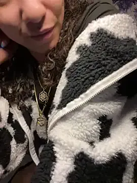 JessieLiu – webcam model profile photo Image 7