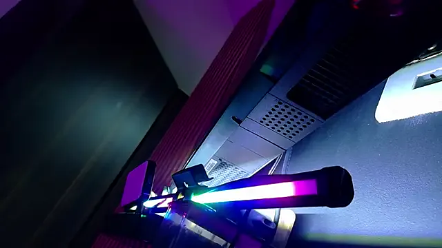 LydiaMaus96 – webcam model profile photo Image 2