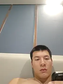 MiraKova – webcam model profile photo Image 5