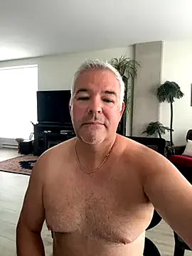 KateGale – webcam model profile photo Image 6