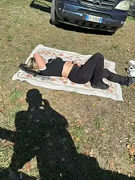 IvyHarpers – webcam model profile photo Image 14