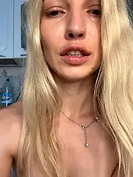 PollyElfi – webcam model profile photo Image 7