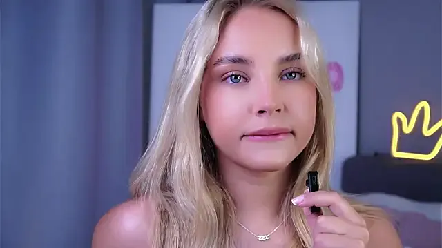 Hot-Sarah-arab – webcam model profile photo Image 19