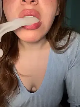 RosieCheeks_ – webcam model profile photo Image 16