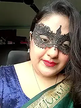 TessaMyst – webcam model profile photo Image 13