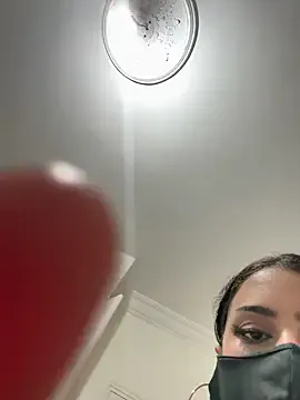 EsmeBrowm – webcam model profile photo Image 11