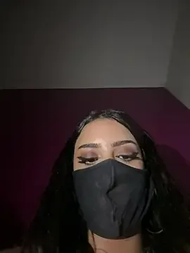 EsmeBrowm – webcam model profile photo Image 7