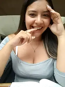 MarisaGrace – webcam model profile photo Image 6