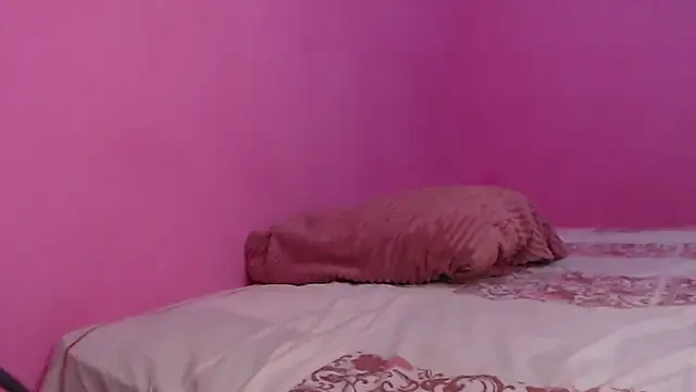 HanaThompson – webcam model profile photo Image 9