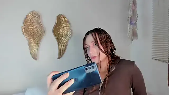 Sasha-Orlova – webcam model profile photo Image 6