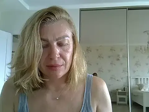 StarKristy – webcam model profile photo Image 4