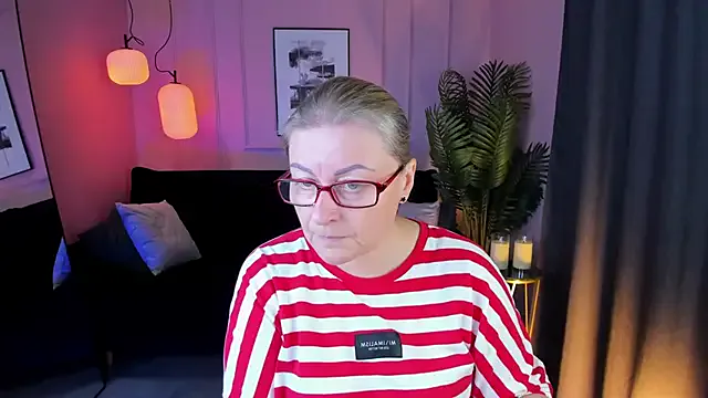 JessieLiu – webcam model profile photo Image 13