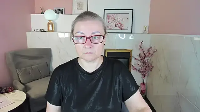 JessieLiu – webcam model profile photo Image 14