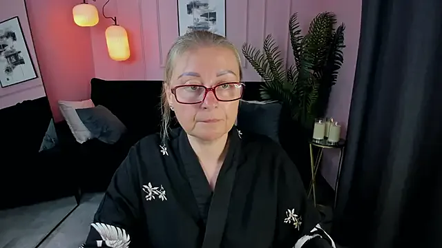 JessieLiu – webcam model profile photo Image 4