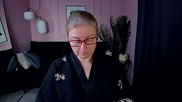 JessieLiu – webcam model profile photo Image 5