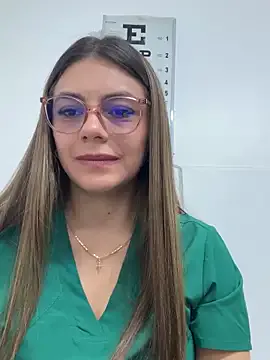 alicee16 – webcam model profile photo