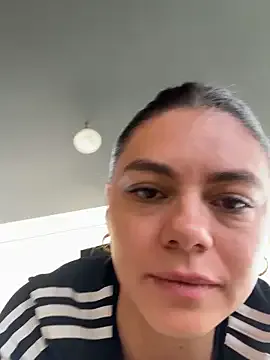 EmiraMiller – webcam model profile photo Image 17