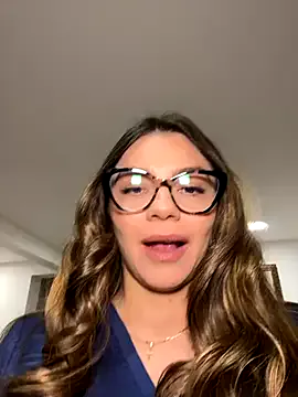 EmiraMiller – webcam model profile photo Image 9