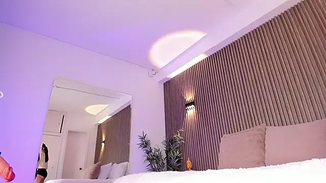 Emma4you – webcam model profile photo Image 19