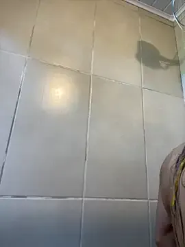 AyshaConnor – webcam model profile photo Image 14